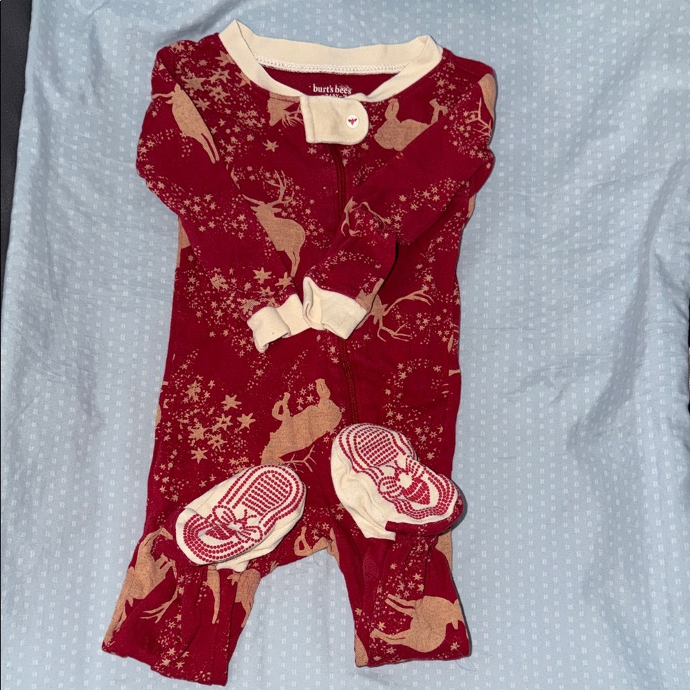 SOLD‼️Burt's Bees Baby Red and Tan Reindeer Footed One-Piece